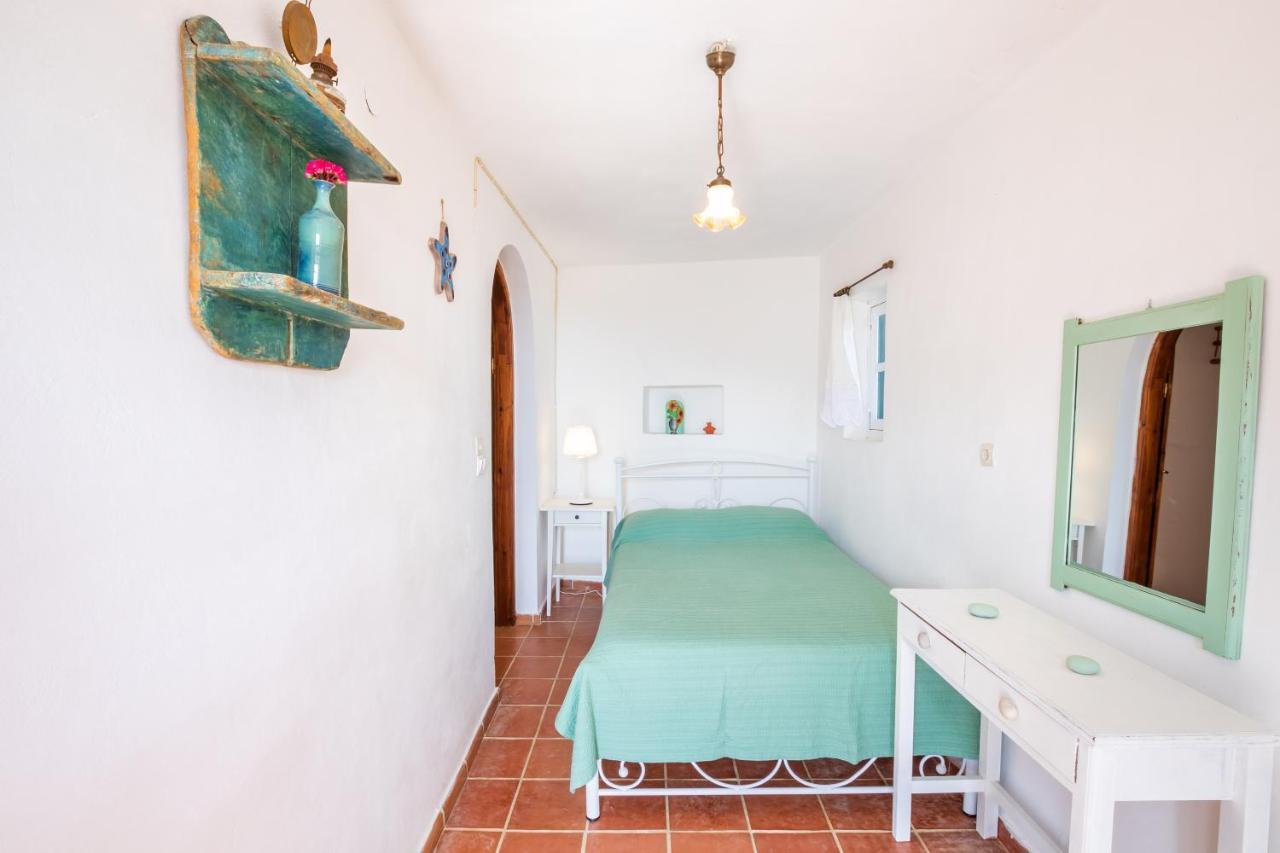 Olive Grove Cottage Menetai Екстер'єр фото